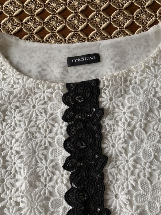 Sukienka elegancka biało- czarna ( MIDI ) NOWA