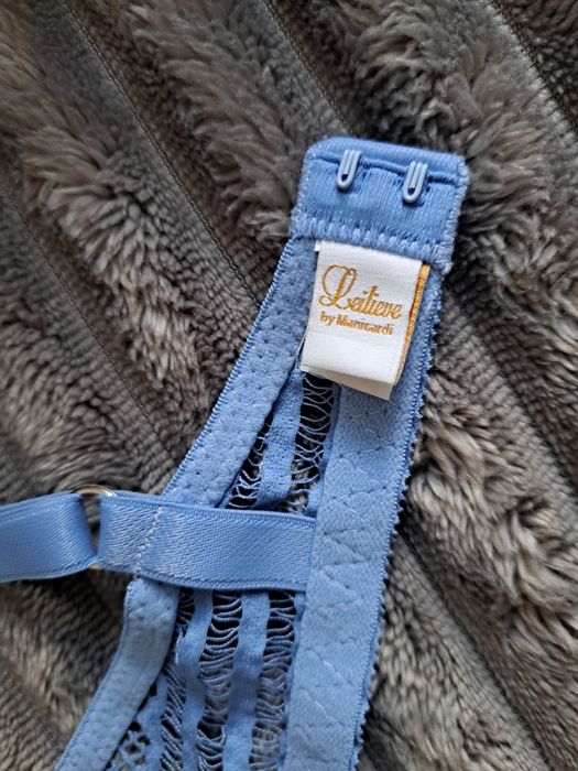 Жіночий комплект нижньої білизни,75В.