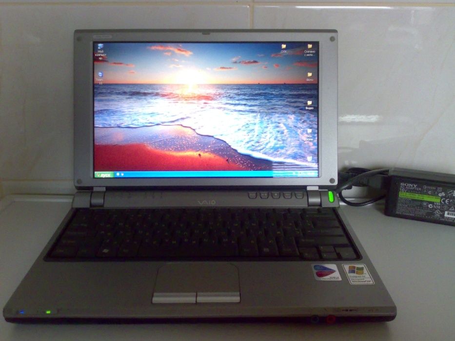 Нетбук Sony Vaio - PCG-4C1L + мышка; 10,6"; 20*27cм, made in Japan.