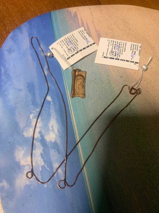 Продам серебрянную цепочку ,крестики