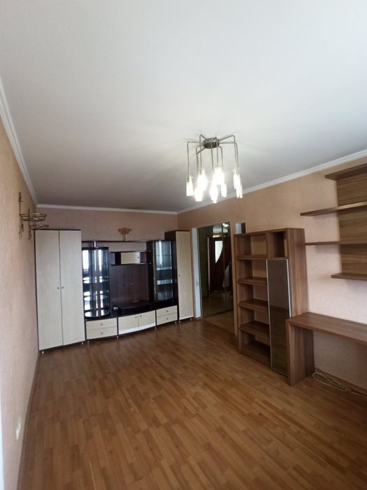 Перша здача затишної 2х кімн. квартири на Митниці