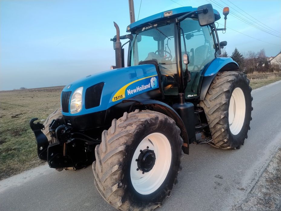 New Holland  Ts 115a tuz