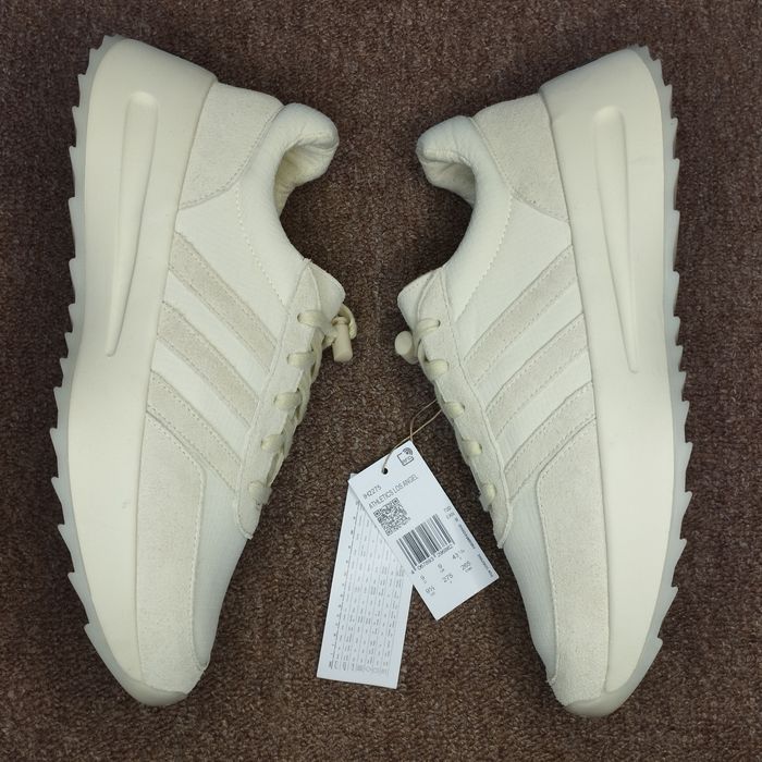 Ексклюзивні кросівки Adidas Fear Of God Athletics X Los Angeles — zdjęcie 4