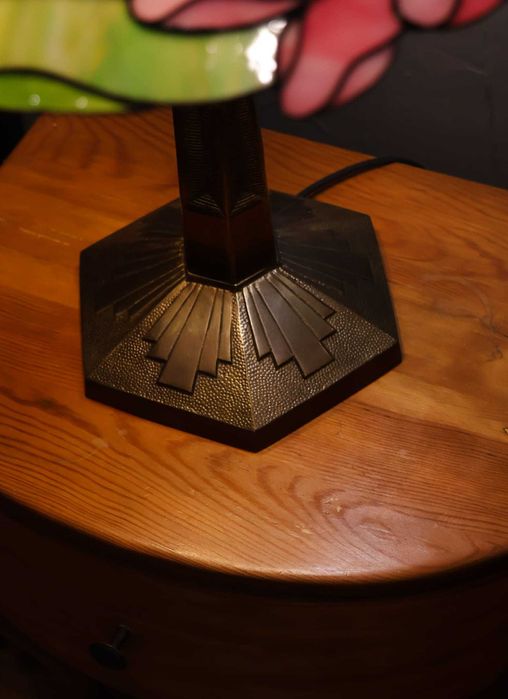 Lampa witrażowa Lilie