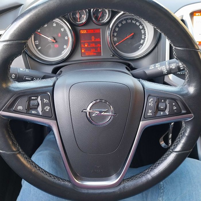 Opel Astra j sports tourer 4/2015