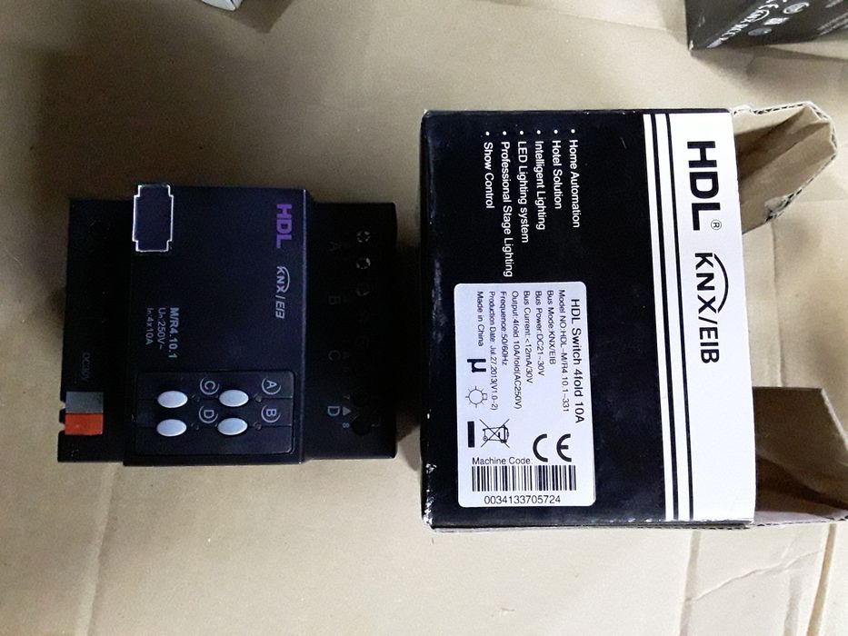 Умный дом  настенная панель с экраном DLP, EU SB-DLP-MEU HDL/KNX