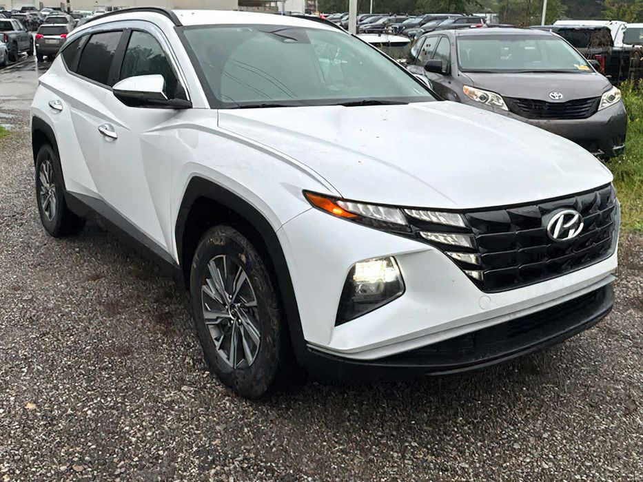 Hyundai Tucson Luxury hyb      2022