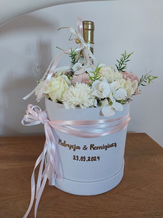 Flower box kwiaty mydlane personalizowany