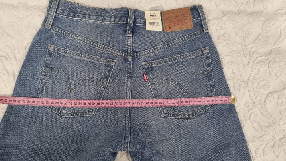 Джинси Levi's skinny