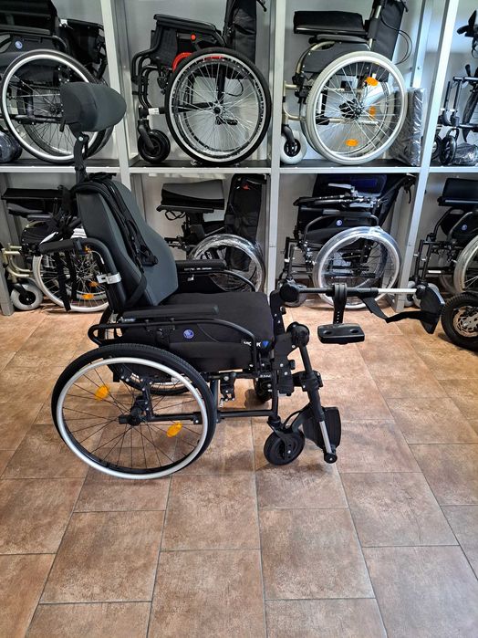 Wózek inwalidzki specjalny D200 Comfort Vermeiren