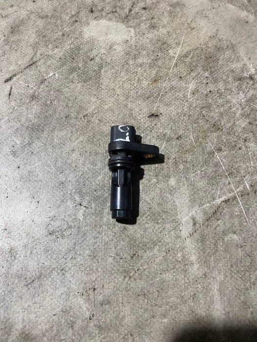 Датчик положення колінчастого вала Honda CR-V 2.0 i-VTEC J5T33372