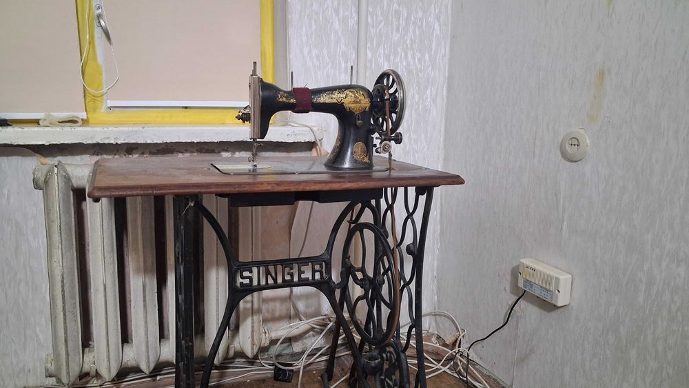 Швейна машинка Singer початку 20 століття