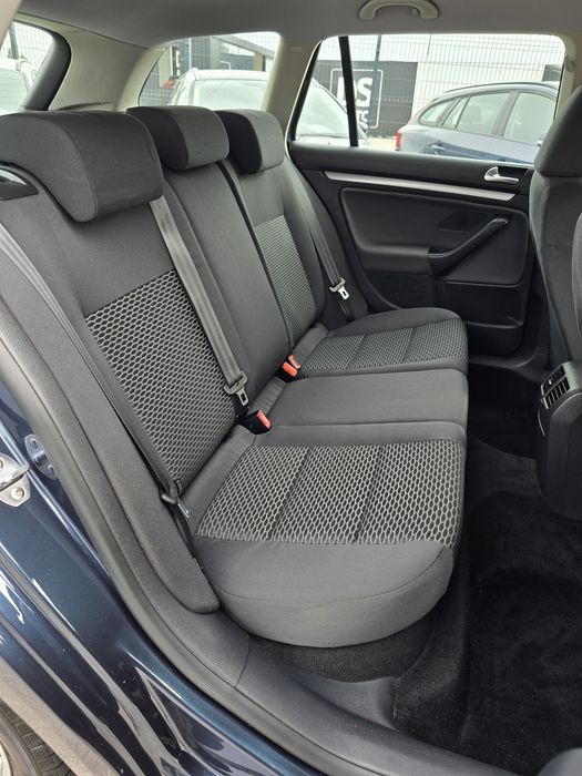 VW Golf Variant 1.6 TDI Nacional