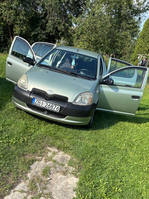 Toyota Yaris 1.0 benzyna