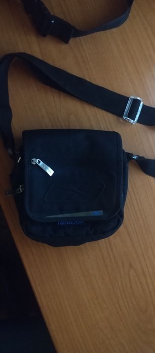 Bolsa da Reebok média