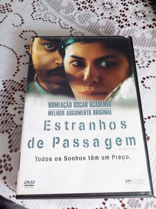 Estranhos de passagem dvd