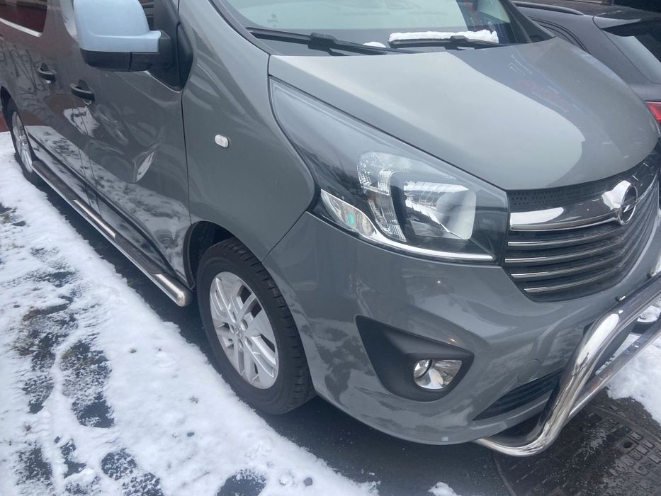 Opel Vivaro OPEL VIVARO 2017 rok
