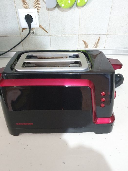 Torradeira eléctrica em bom estado