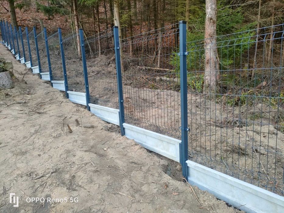 panele ogrodzeniowe123cm /4mm +słupek + obejmy CENA BRUTTO MB