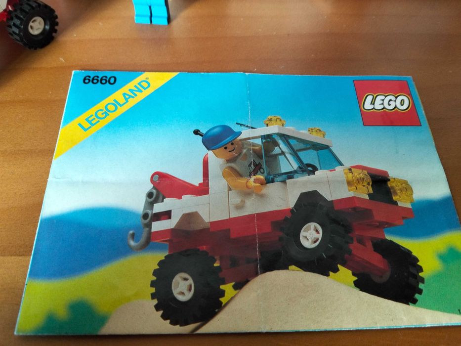 Lego Town 6660 Hook & Haul Wrecker (Hook and Haul Wrecker)