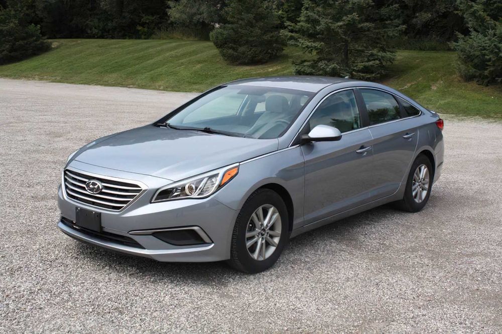 Hyundai Sonata Limited      2017