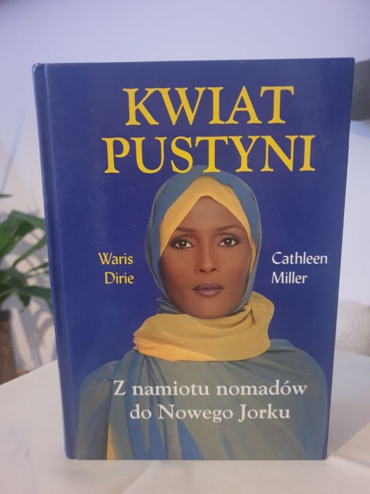 Książka Kwiat Pustyni