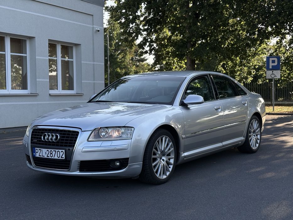 Audi A8 4.2 MPI Quattro
