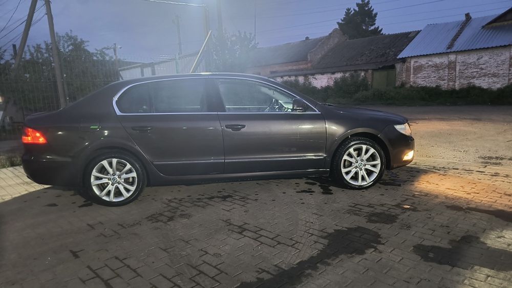 Skoda superb 2 2011р