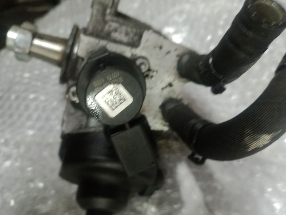 Тнвд Volkswagen passat B 8 2.0 tdi