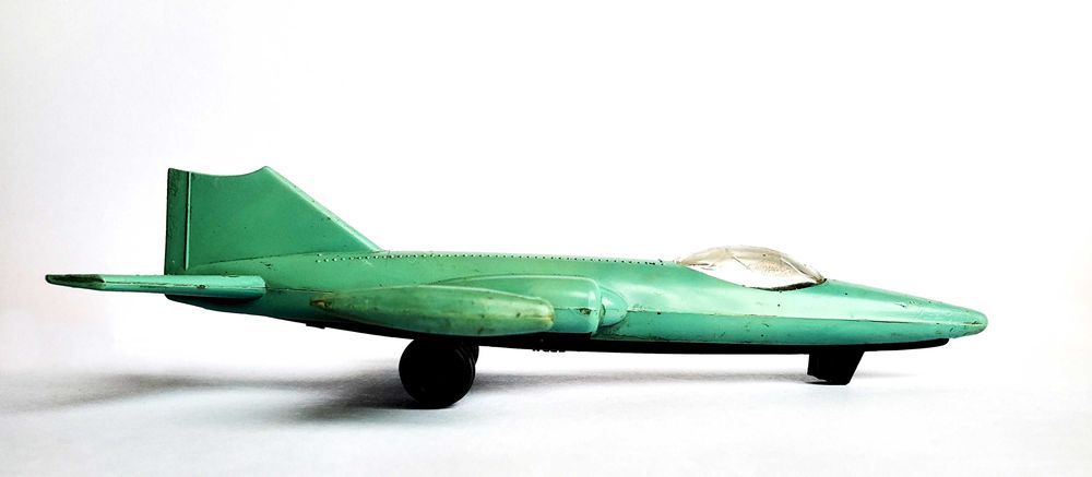 детские игрушки СССР/  дитячі іграшки СССР/  самолет СССР