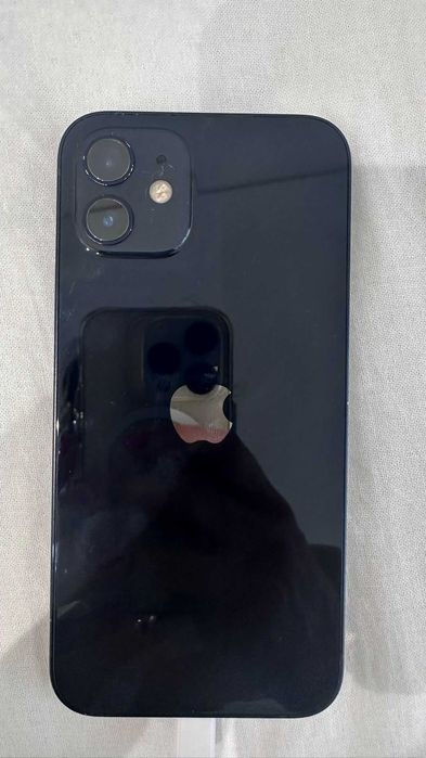 iPhone 12 [preto]