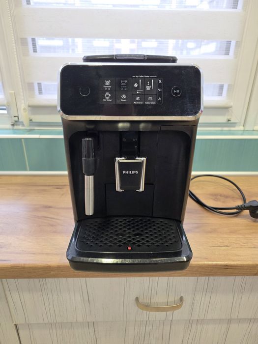 Автоматична кавомашина Philips ep2220 late go, ідеал, щойно обслужена