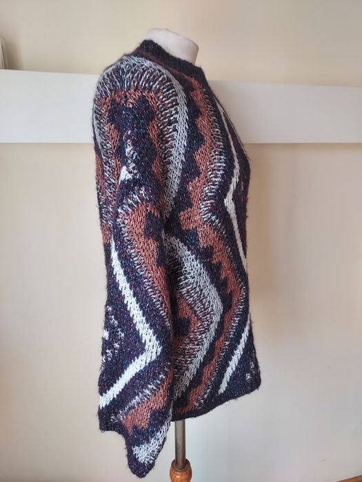 Camisola de malha em vários tons