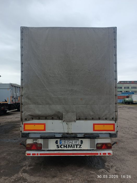 Напівпричіп Schmitz