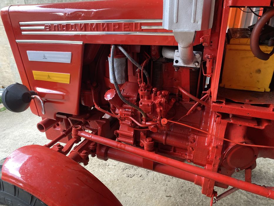 Продам Трактор т25