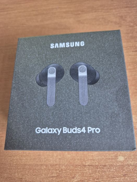 Sprzedam słuchawki bezprzewodowe Samsung Galaxy Buds4 Pro