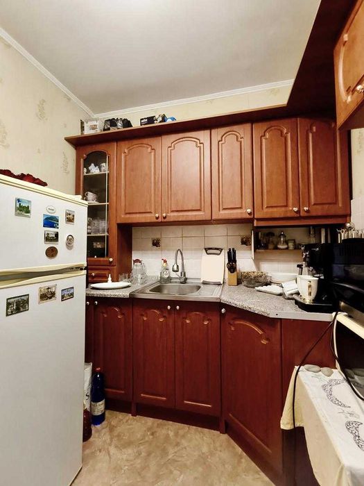 Продаж 1-кімнатного житла 24 м2 в районі проспекту Михайла Грушевського.