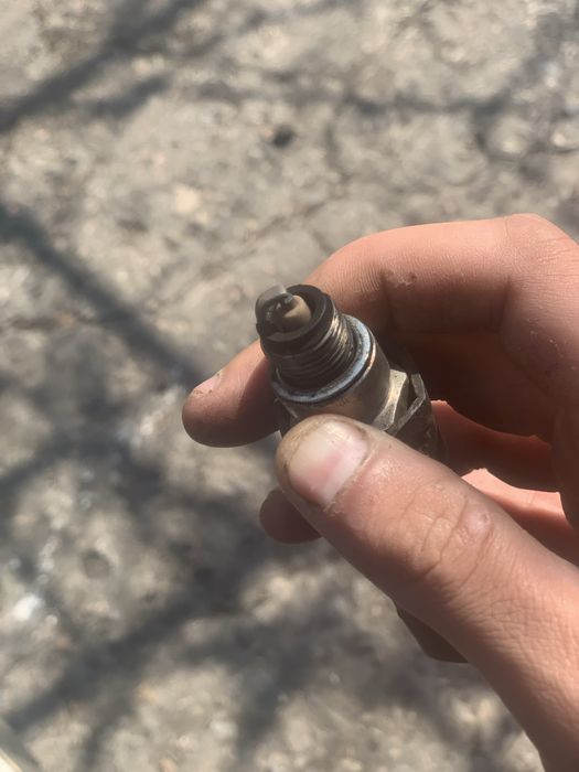 Продам свечу заж