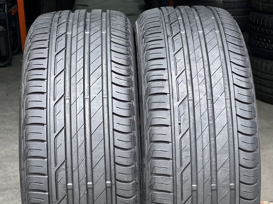 Шины летние 215/50/R18 Bridgestone Turanza T001