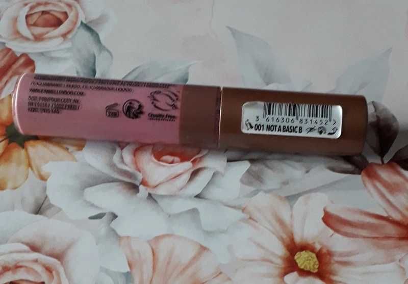 Rozświetlający róż w płynie 001 RIMMEL