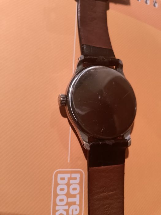 Часы  швейцарские винтаж