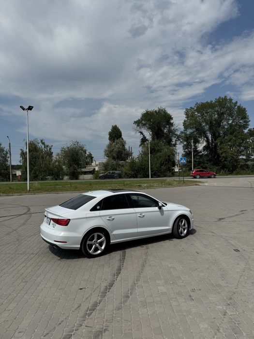 Audi A3 2014 VIN WAUBFGFF6F1006333 фото оголошення 4 з 24