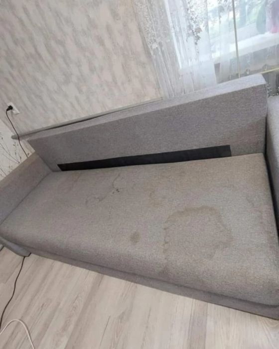 Хімчистка м'яких меблів та ковроліну