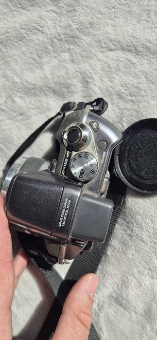 Aparat Olympus sp-550 uz