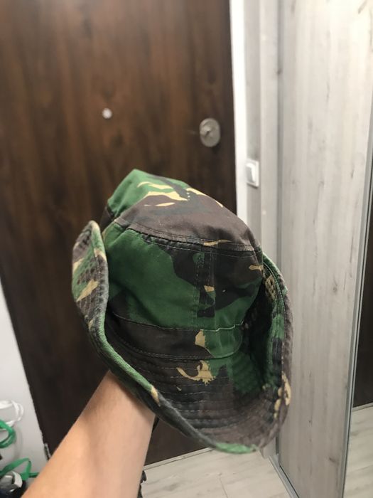 Kapelusz w kamuflarzu uk brytyjskim