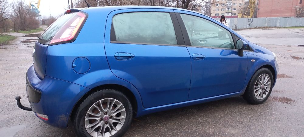 Fiat Punto 2011г. 1.3.мех., tdi