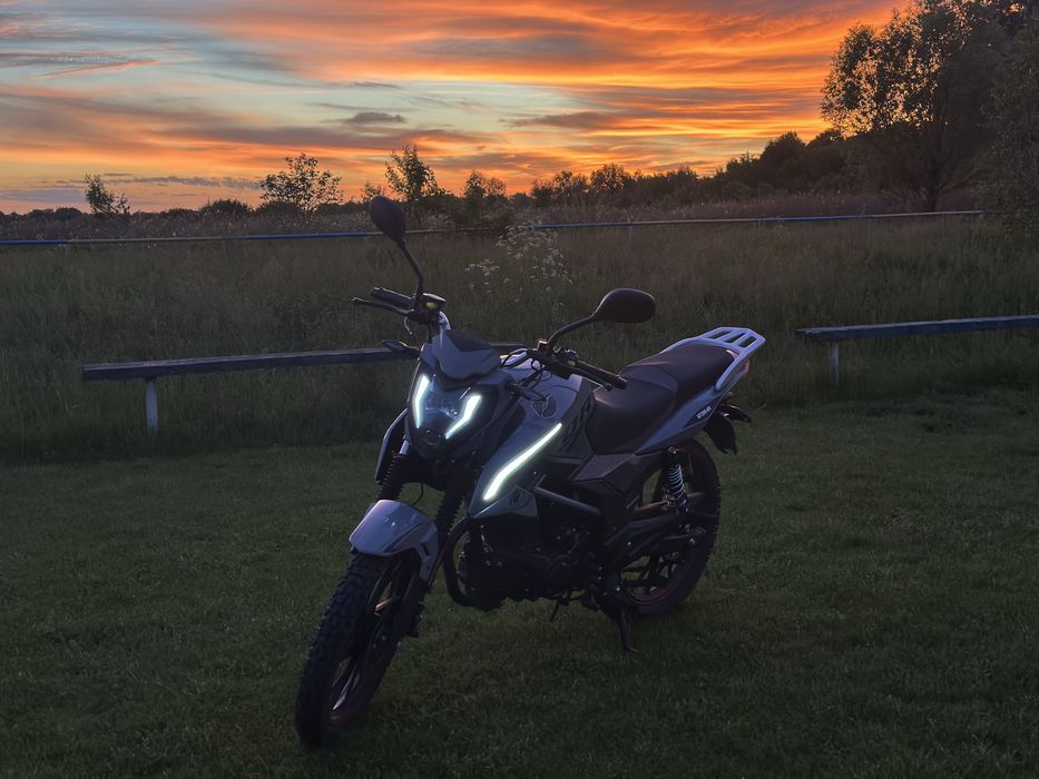 Продам Musstang Mt 250 9r