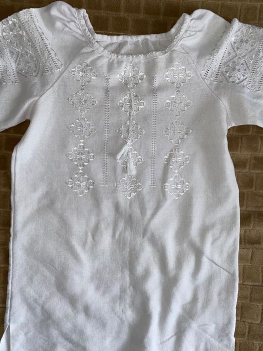 Вишиванка жіноча