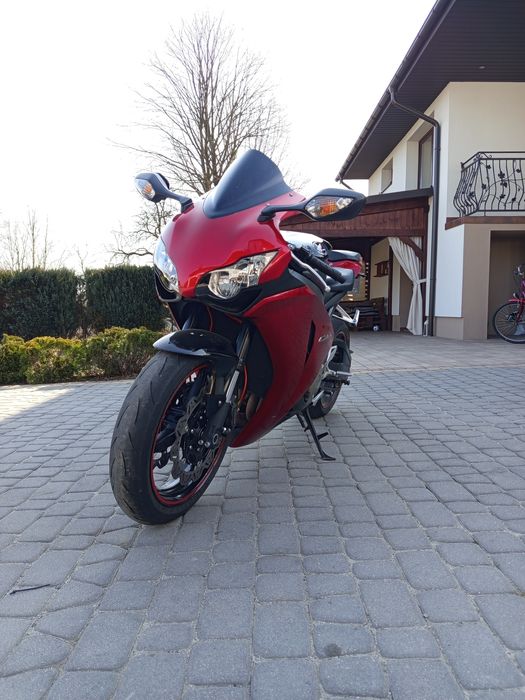 Honda CBR 1000RR SC59 Zamiana
