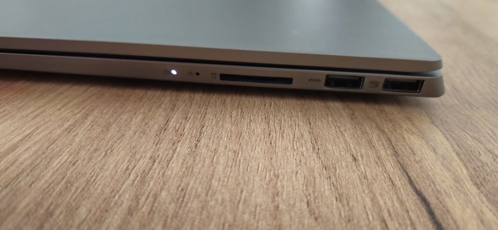 Laptop Lenovo IdeaPad S540